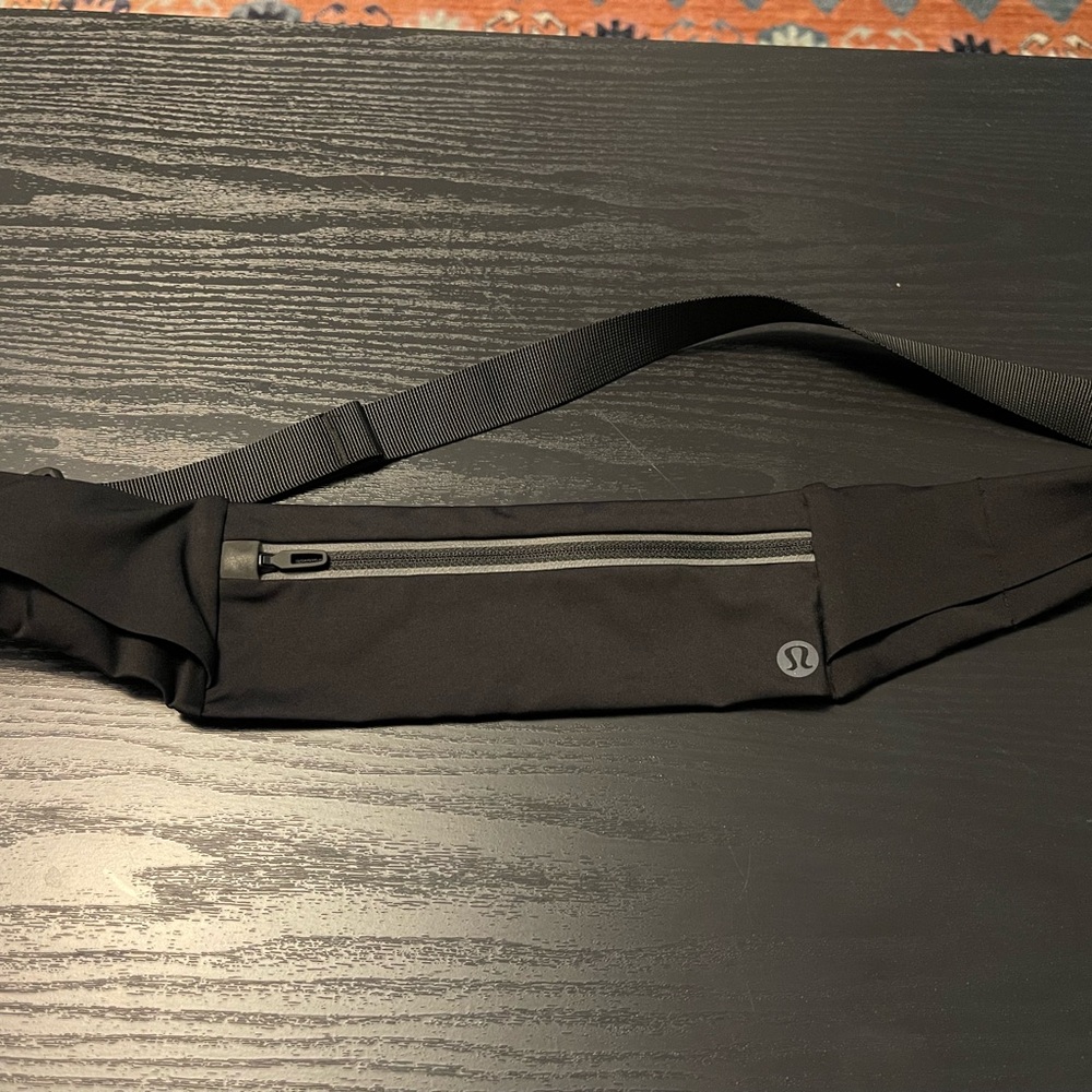 Fast and free running belt